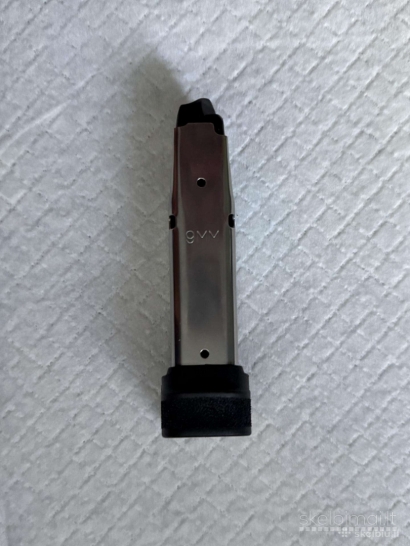 Detuve Hs H11 pistoletui