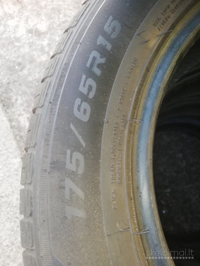 Virš 7 mm beveik naujos vasarinės padangos 175/65 R15 2021 m