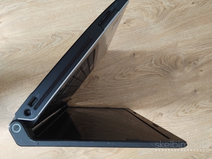 Dell 15.6col. Pp39l studio 1558