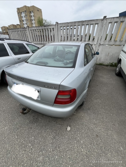 audi a4 b5 sedanas 81kw