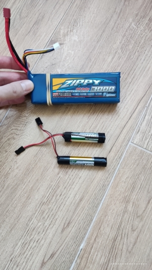 Parduotu sklandytuvą DLG F3K