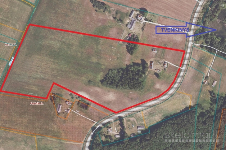 Sodyba 8,5 ha sklype šalia vandens telkinio