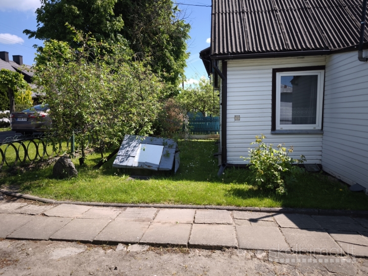 Parduodama namo dalis šalia “Žemdirbių Turgaus” K.Būgos g. 9A, Panevėžyje. 