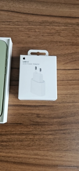 Parduodu iPhone 17 256 GB (žalias) 100% baterija