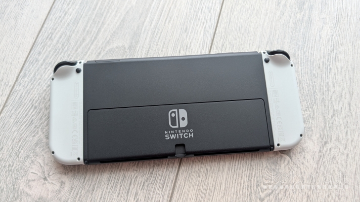 Nintendo Switch Oled 128gb + 20 žaidimų
