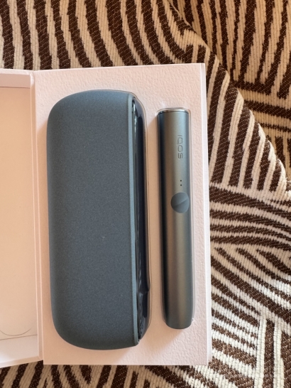 IQOS ILUMA |iš originalios IQOS parduotuvės | naudotos porą mėn