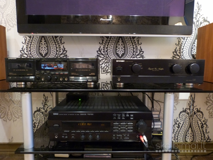 PIONEER A-300 stereo amplifier.1991m. Made in Japan. Kaip Naujas. Puikiai veikia