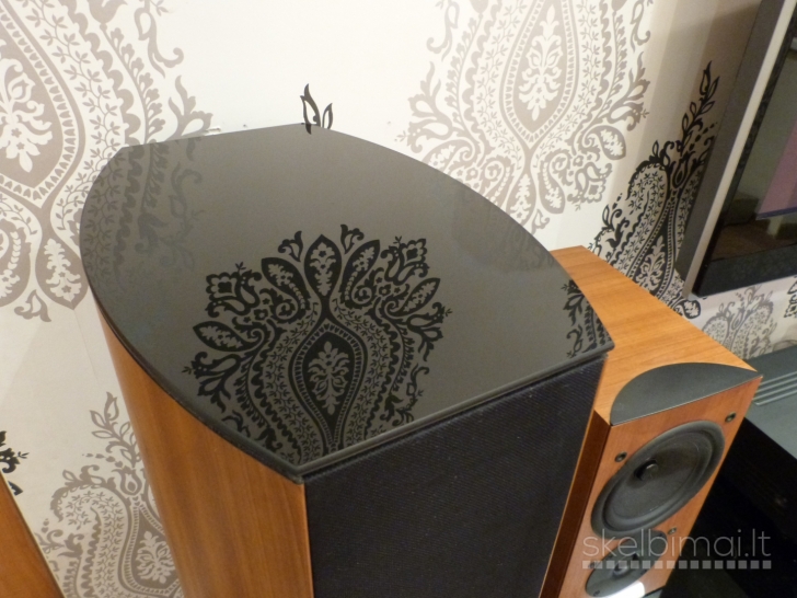 JAMO D590 Floor Standing Speakers. Made in Denmark. Puikiai skamba.