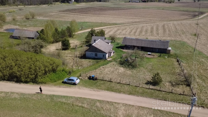 Sodyba Dainių k. prie Paluknio