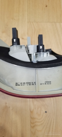 Originalūs Bmw E61 galinių žibintų komplektas - ne Led, Panevėžys
