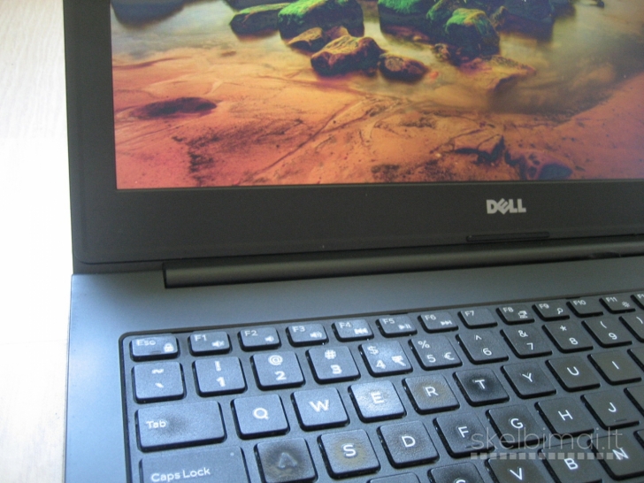 DELL 3550 i5 2.70GHz/ 8GB/ SSD 120GB/ 3 val.