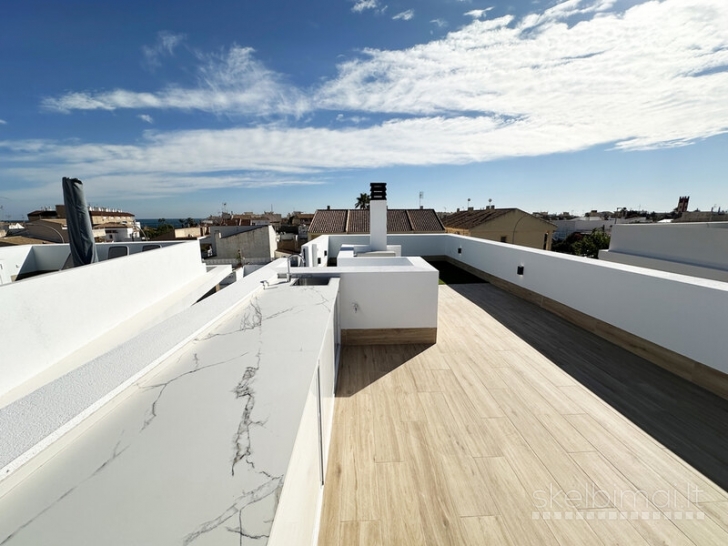 Nauja vila su vaizdais į jūrą Torre de la Horadada.Ispanija