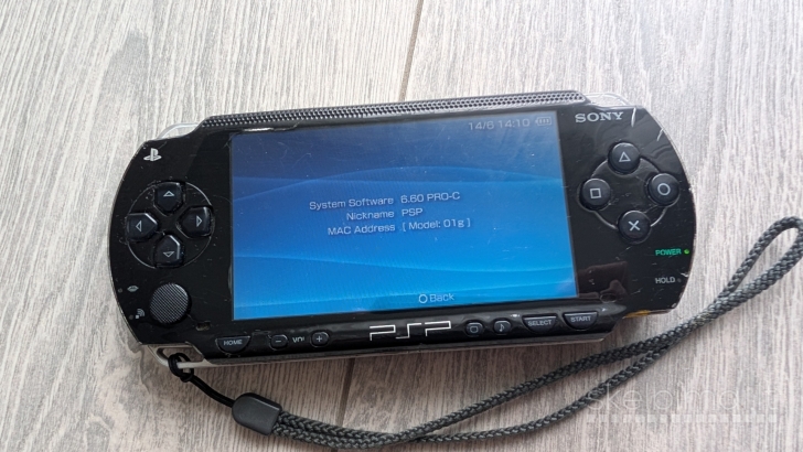 Atrištas PSP Fat 1003 64gb + 60 žaidimu