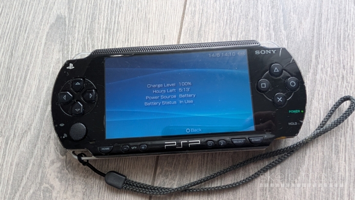 Atrištas PSP Fat 1003 64gb + 60 žaidimu