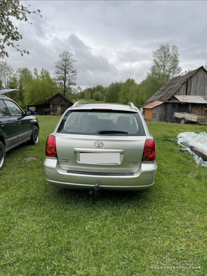 Toyota Avensis t25 dalimis