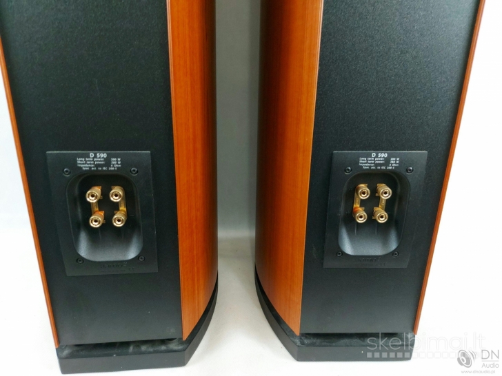 JAMO D590 Floor Standing Speakers. Made in Denmark.