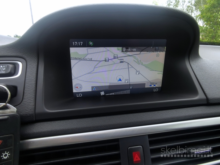 Volvo V70 2013