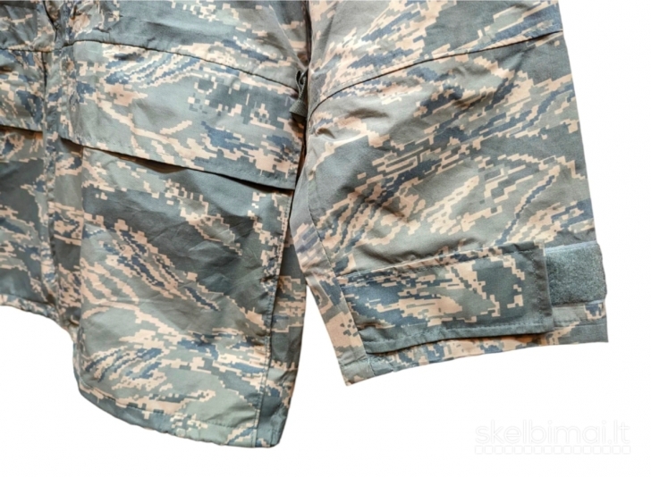 Originali JAV oro pajėgų (USAF) ABU APECS „Tiger Stripe“ Gore-Tex striukė XL