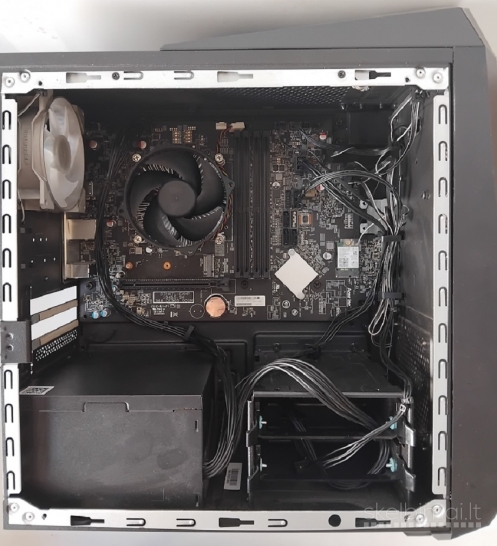 Plokštes: S-754 ir LGA 1200 ir kitos dalys