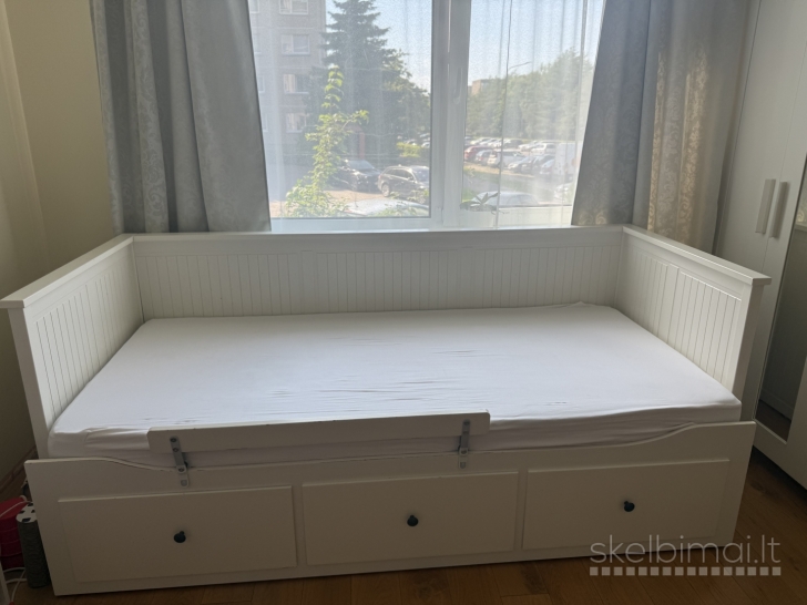 Ikea Hemnes lova