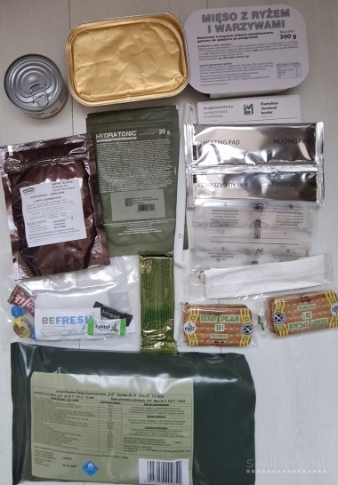 Lenkiškas kariškas sausas davinys Mre
