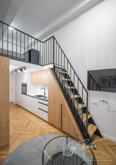 PILNAI ĮRENGTAS LOFTAS KAUNO CENTRE, KĘSTUČIO G. 27