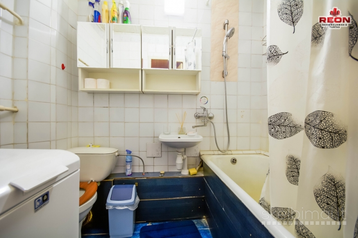 NUOMOJAMAS 3 KAMBARIŲ BUTAS ŽIRMŪNUOSE!