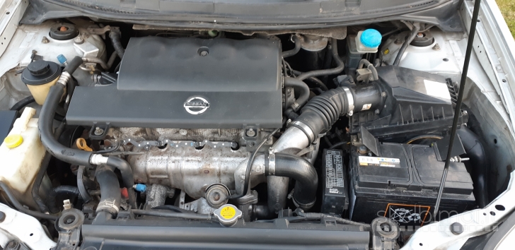Nissan Primera 2002m.