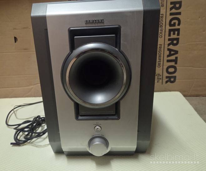 Samsung Subvufer. 