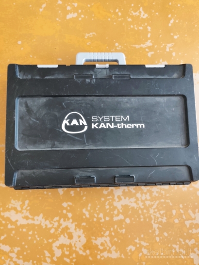 Vamzdžių presas KAN-therm DC 4000