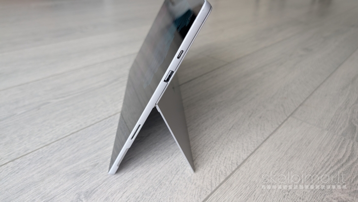 Microsoft Surface Pro 7+ (Plus) eSIM LTE / i5 1135G7 / 16GB / 256GB