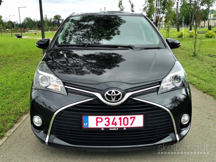 Toyota Yaris 2015