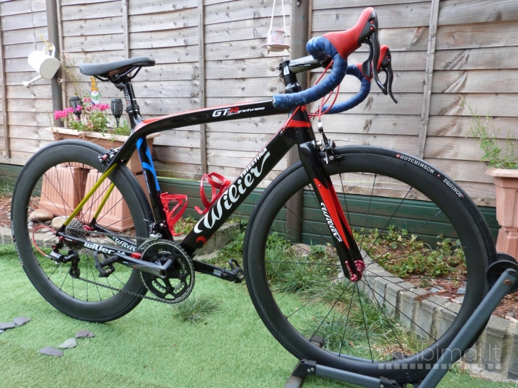 Wilier Triestina Carbon Road Bike. 700C. 55cm. 20speed. 7,6kg. RRP 2800€.