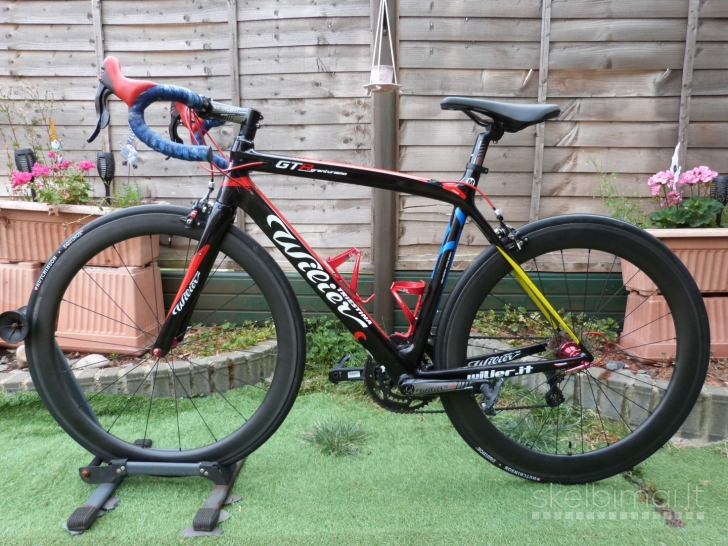 Wilier Triestina Carbon Road Bike. 700C. 55cm. 20speed. 7,6kg. RRP 2800€.