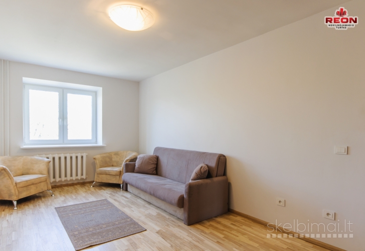 SUREMONTUOTAS, ŠVIESUS, ŠILTAS 3 K. BUTAS, MŪRINIAME NAME SU GARAŽU, KROKUVO