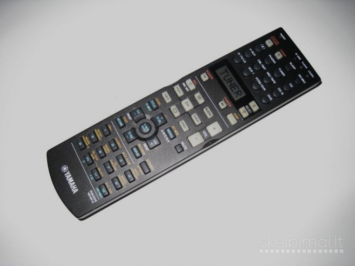 YAMAHA RX-V1300RDS Digital Home Theater Receiver. DTS 6.1. DTS Neo.