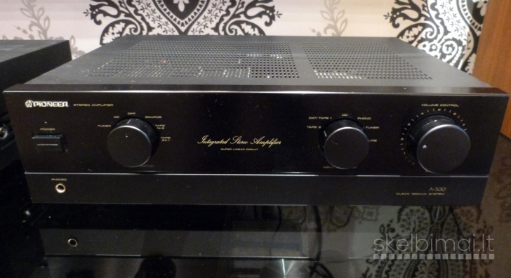 PIONEER A-300 stereo amplifier. 1991m. Made in Japan. Kaip Naujas.
