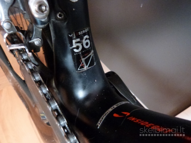 FELT Z6 Disc Carbon Road Bike. 700C. Medium/Large frame.20sp.Disc Brakes. 8,2kg.