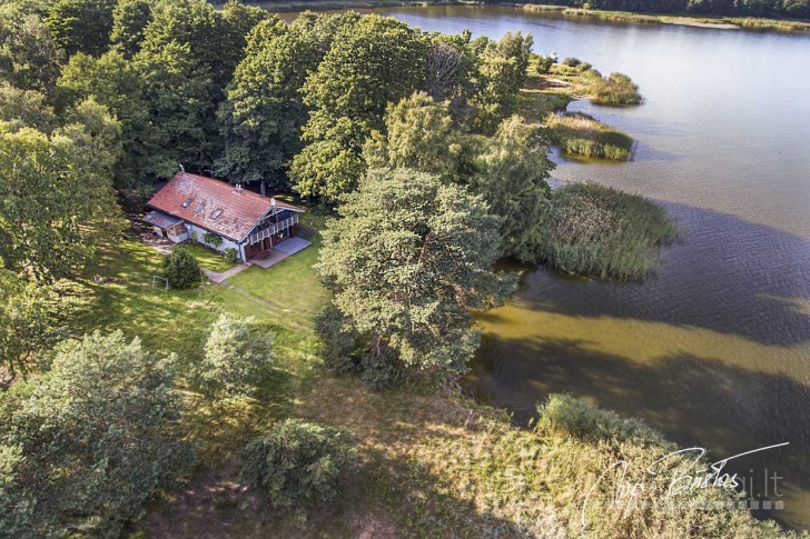 PARDUODAMI APARTAMENTAI PERVALKOJE SU VAIZDU Į KURŠIŲ MARIAS