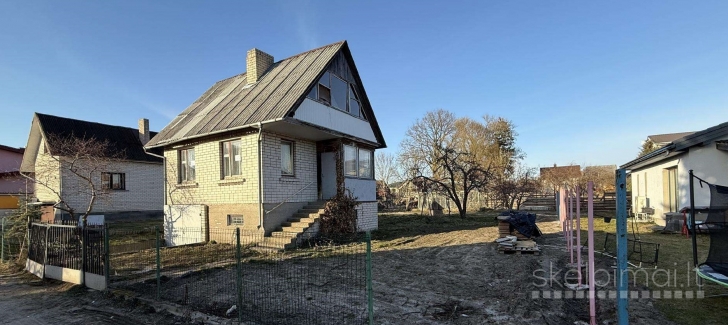 Parduodu sodo nama.
