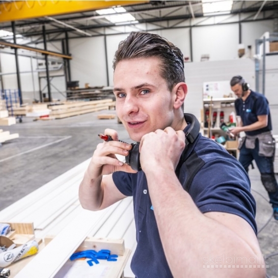 Prie modulinių medinių namų gamybos fabrike Udene,nuo 17-08