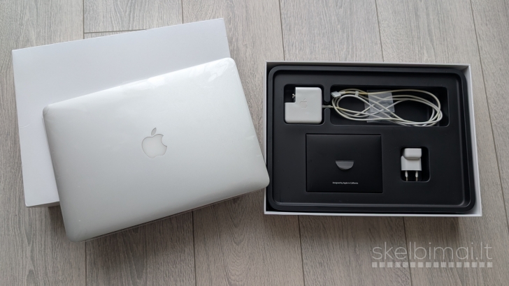 Apple MacBook Air 13 2017 / i5 / 128gb / 8gb RAM