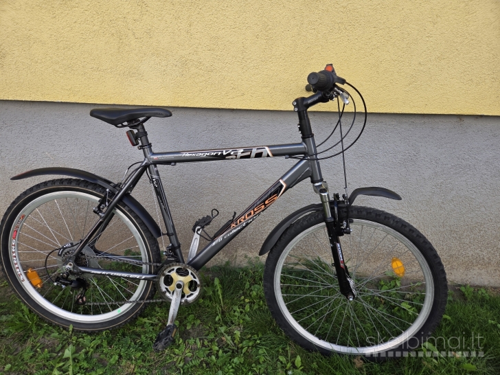 Dviratis Kross MTB.