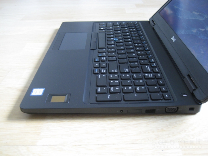 Greitas DELL 5590 FHD IPS 15.6/ 256GB/ 8GB/ 3 val.