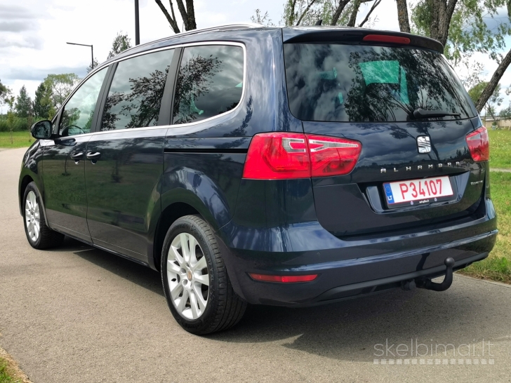 Seat Alhambra 2015