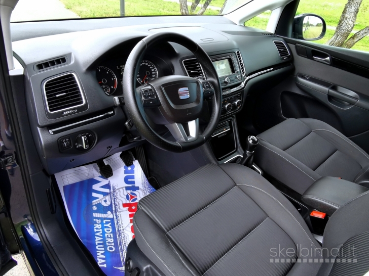 Seat Alhambra 2015