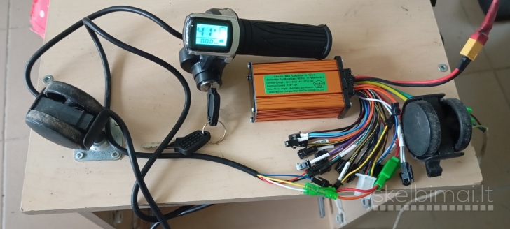 komplektas 1300w valdiklis + ekranas + greičio rankenėlė + spynelė su raktu
