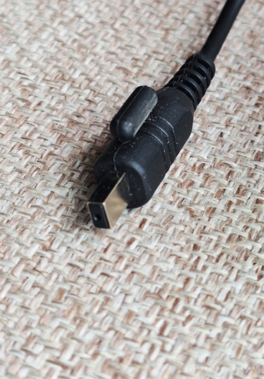 Samsung AA-E7 vaizdo kameros pakrovėjas