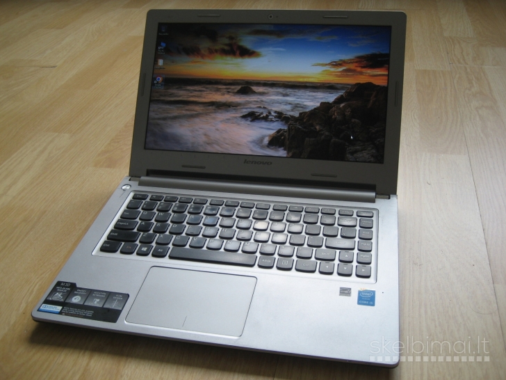13.3 Lenovo M30-70 su i5/ 128GB/ 8GB/ 2 val.