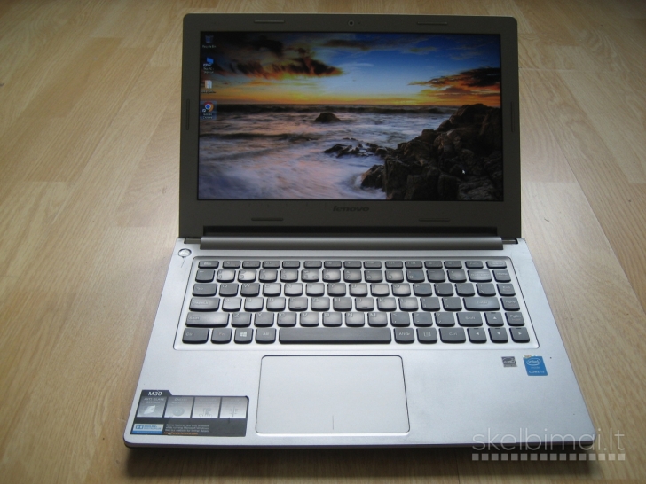 13.3 Lenovo M30-70 su i5/ 128GB/ 8GB/ 2 val.